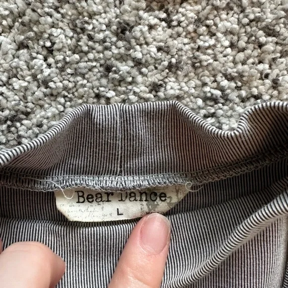 Top - Picture 3 of 3